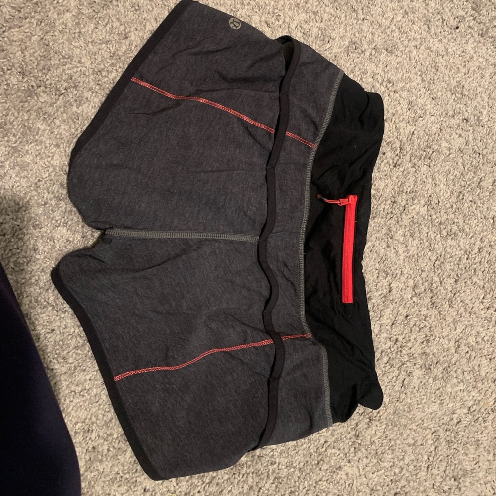 Lululemon shorts!